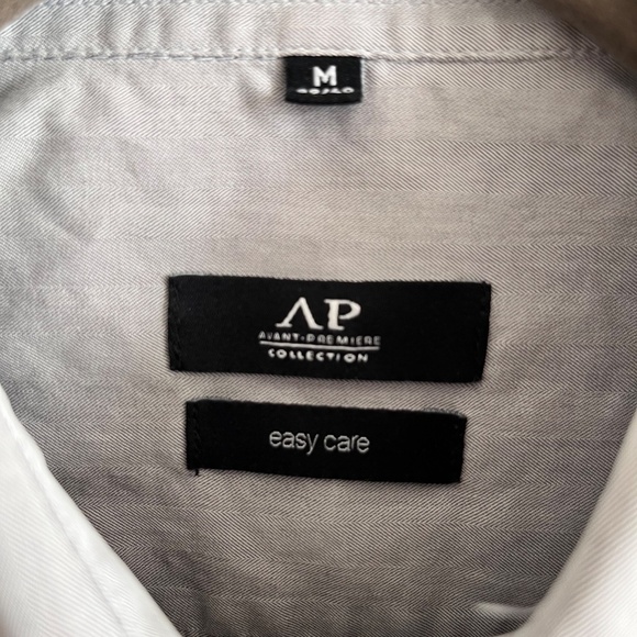 Avant Premiere Grey Button Down Shirt - Picture 3 of 3